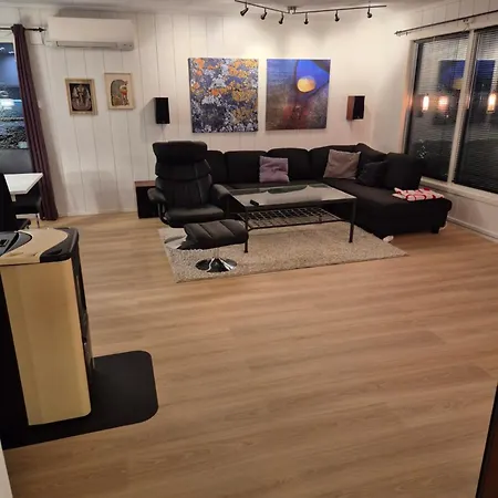 Villa Markan Centrum *